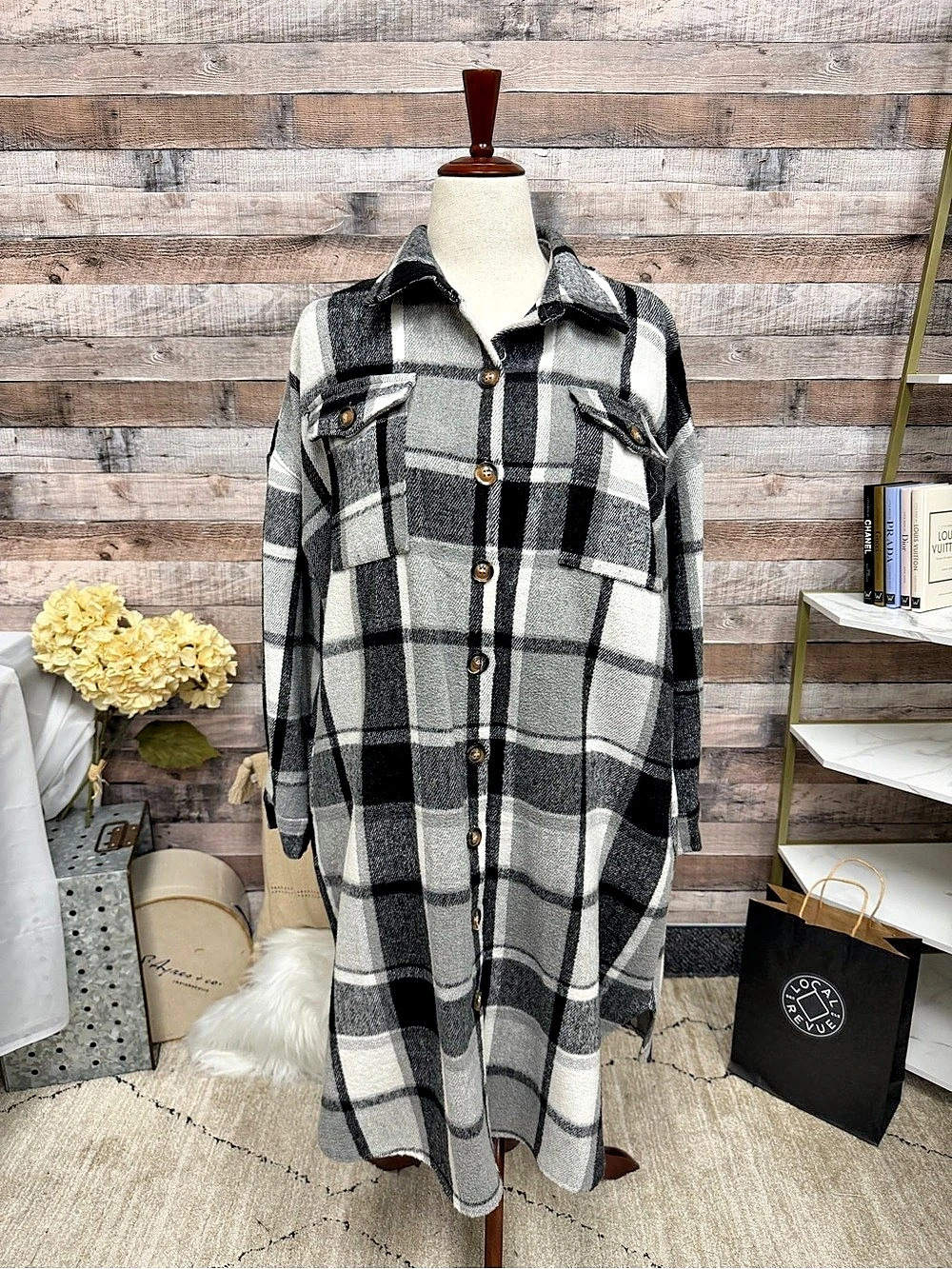 Daphne Lo black and white plaid trench coat L